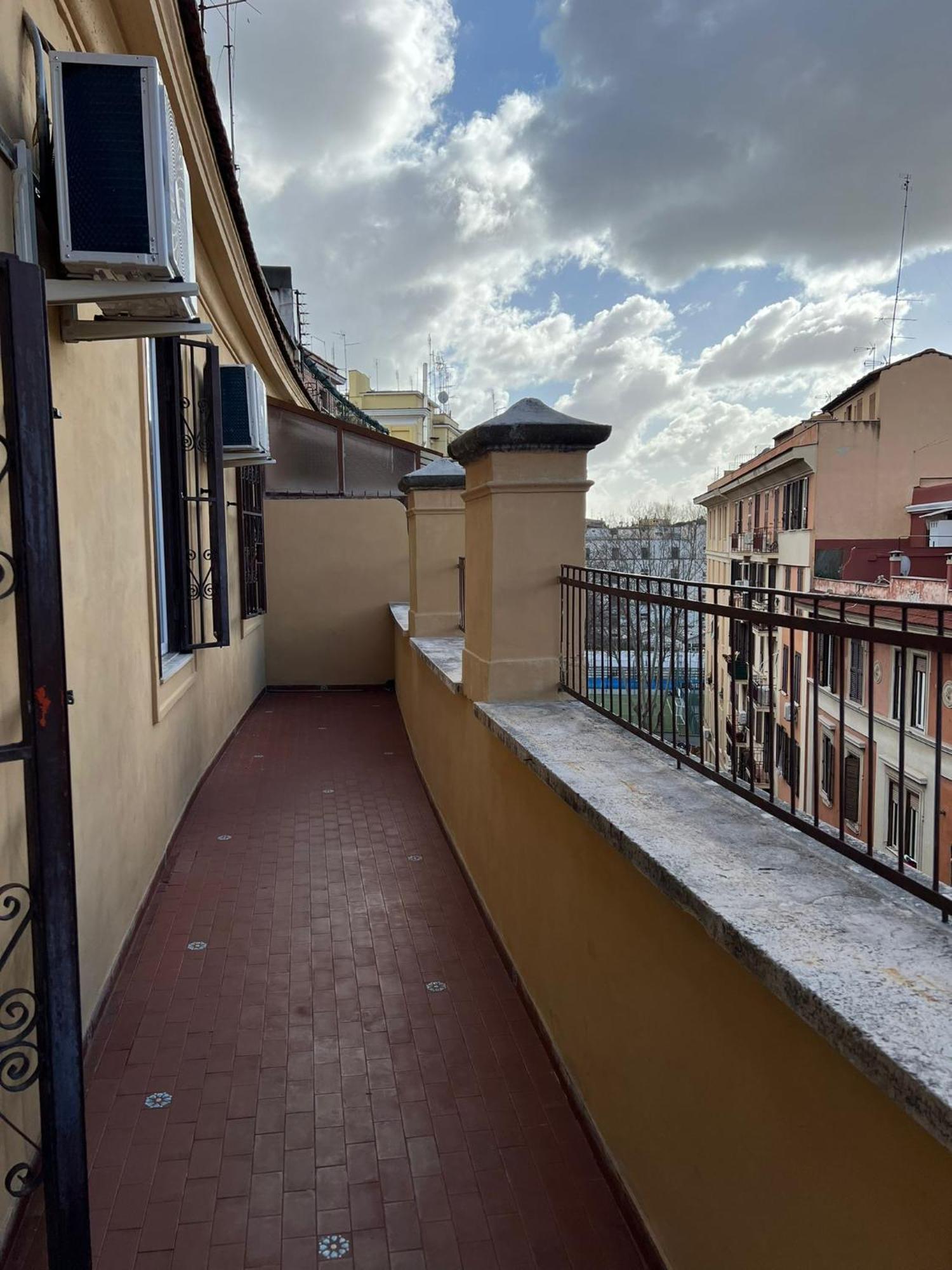 Luciano San Giovanni Guest House Ρώμη Εξωτερικό φωτογραφία